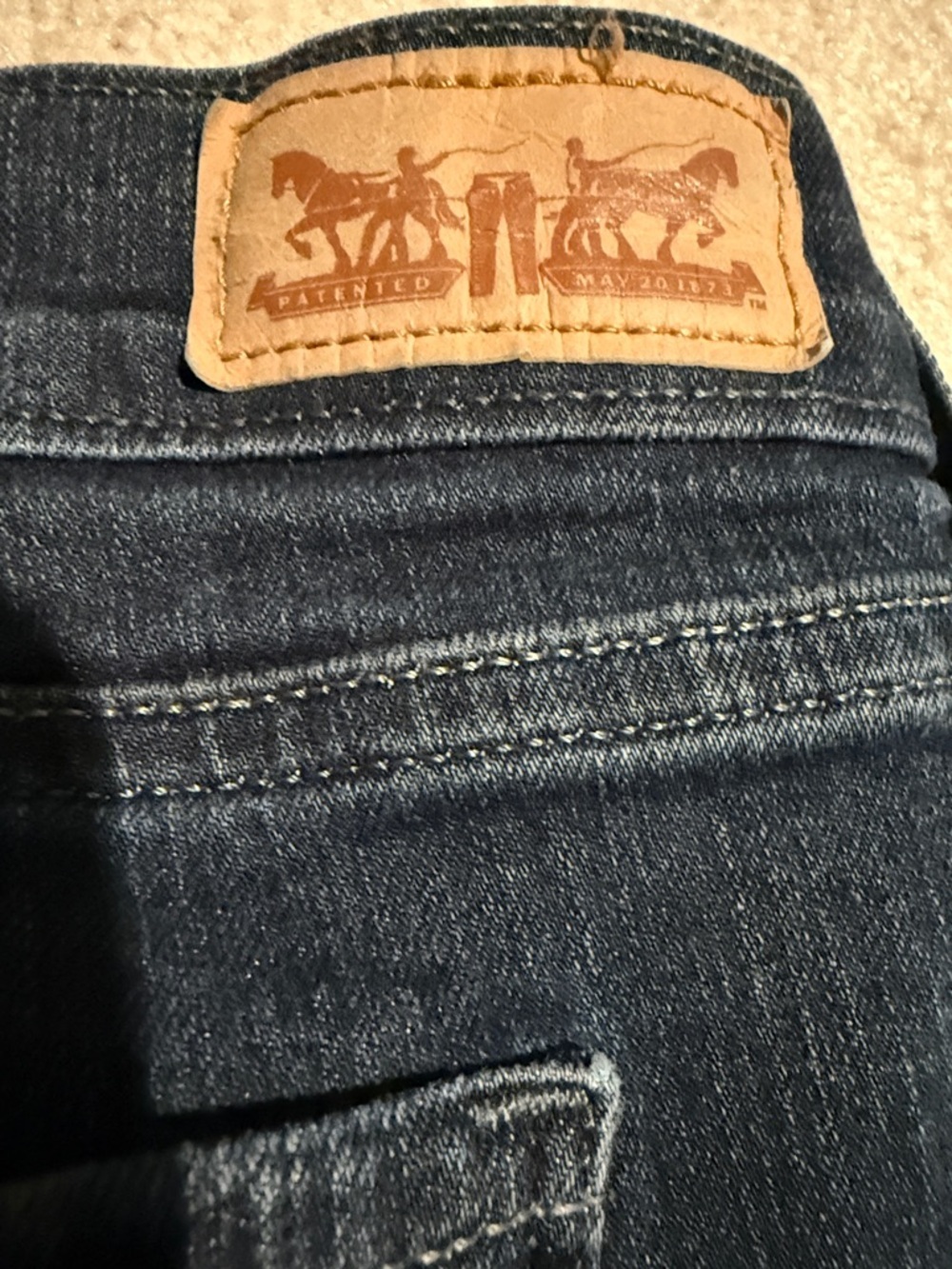 Levi's Women's 505 Straight Leg Jeans in Dark Blue - Picture 10 of 13